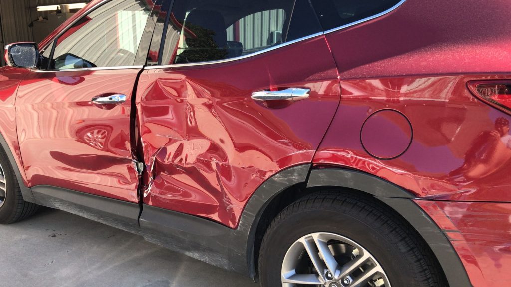 Cómo hacer una reparación RÁPIDA abolladura en la puerta del coche